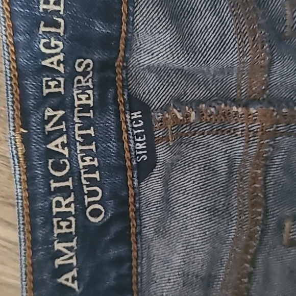 American Eagle Short Shorts - Picture 5 of 8
